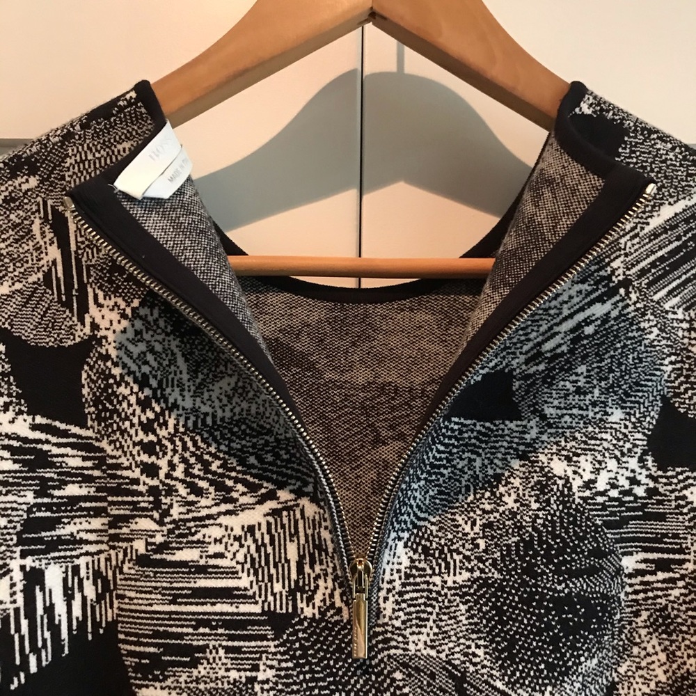 Hugo Boss botanical knit top - Picture 11 of 12